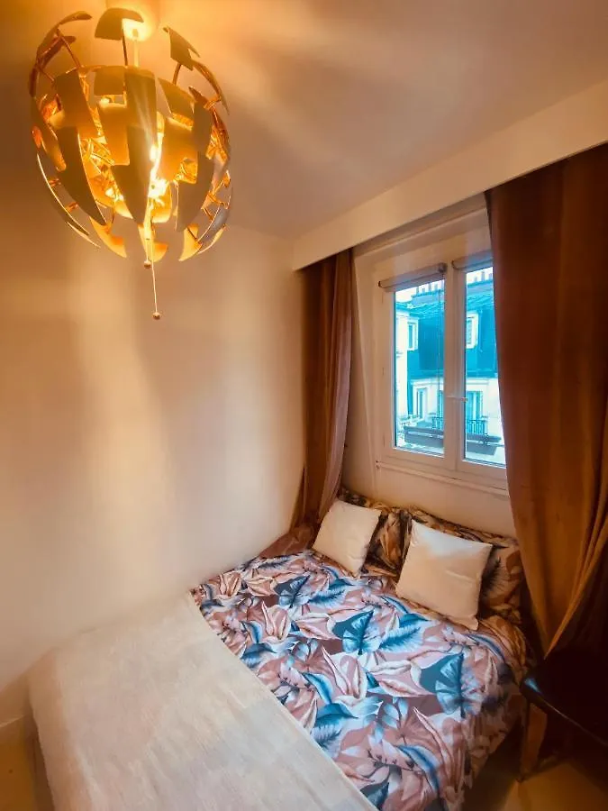 Fully Equipped Studio In The Heart Of Paris - Area Champs Elysees 0*,  프랑스